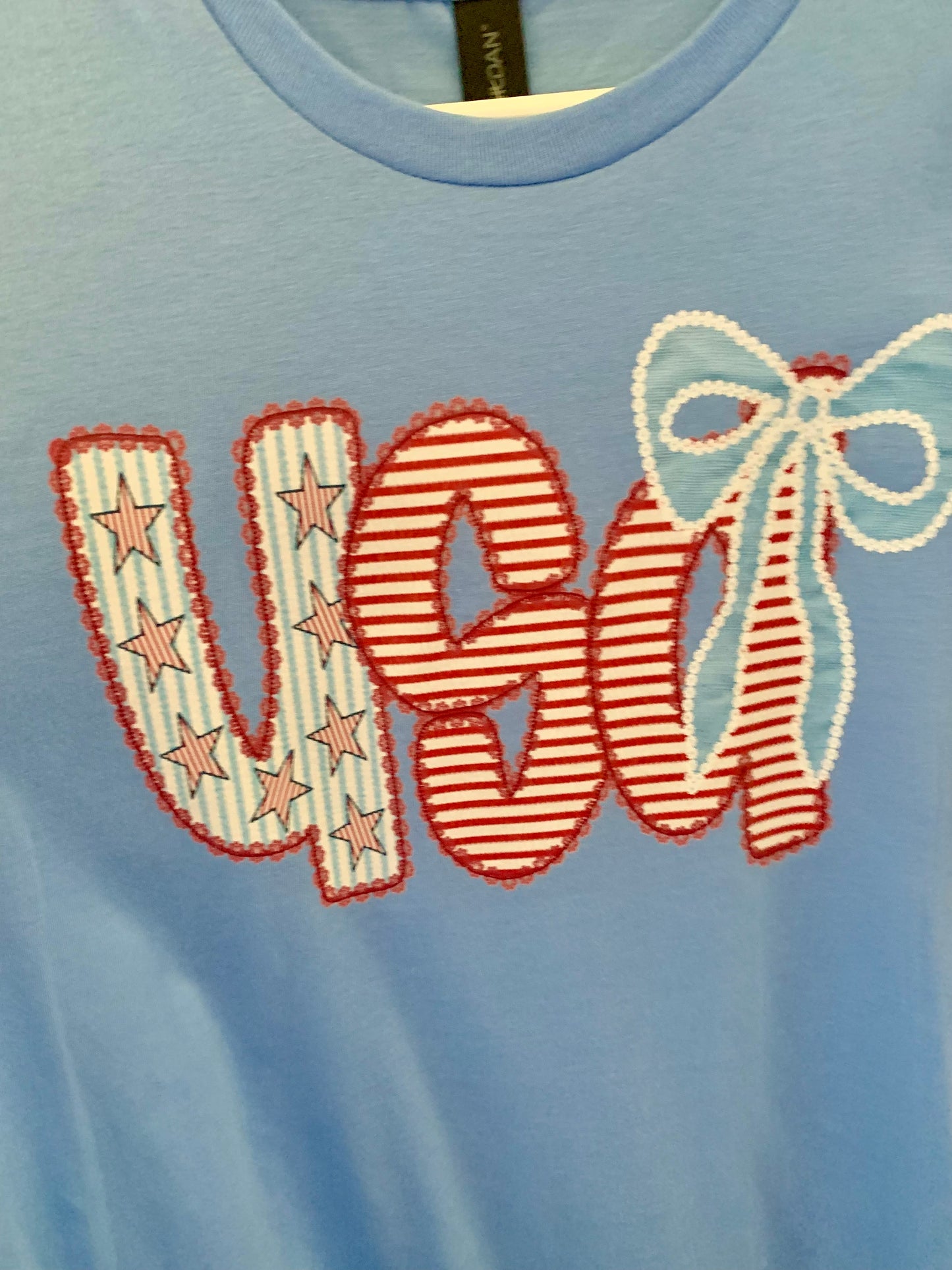 7/USA blue and red