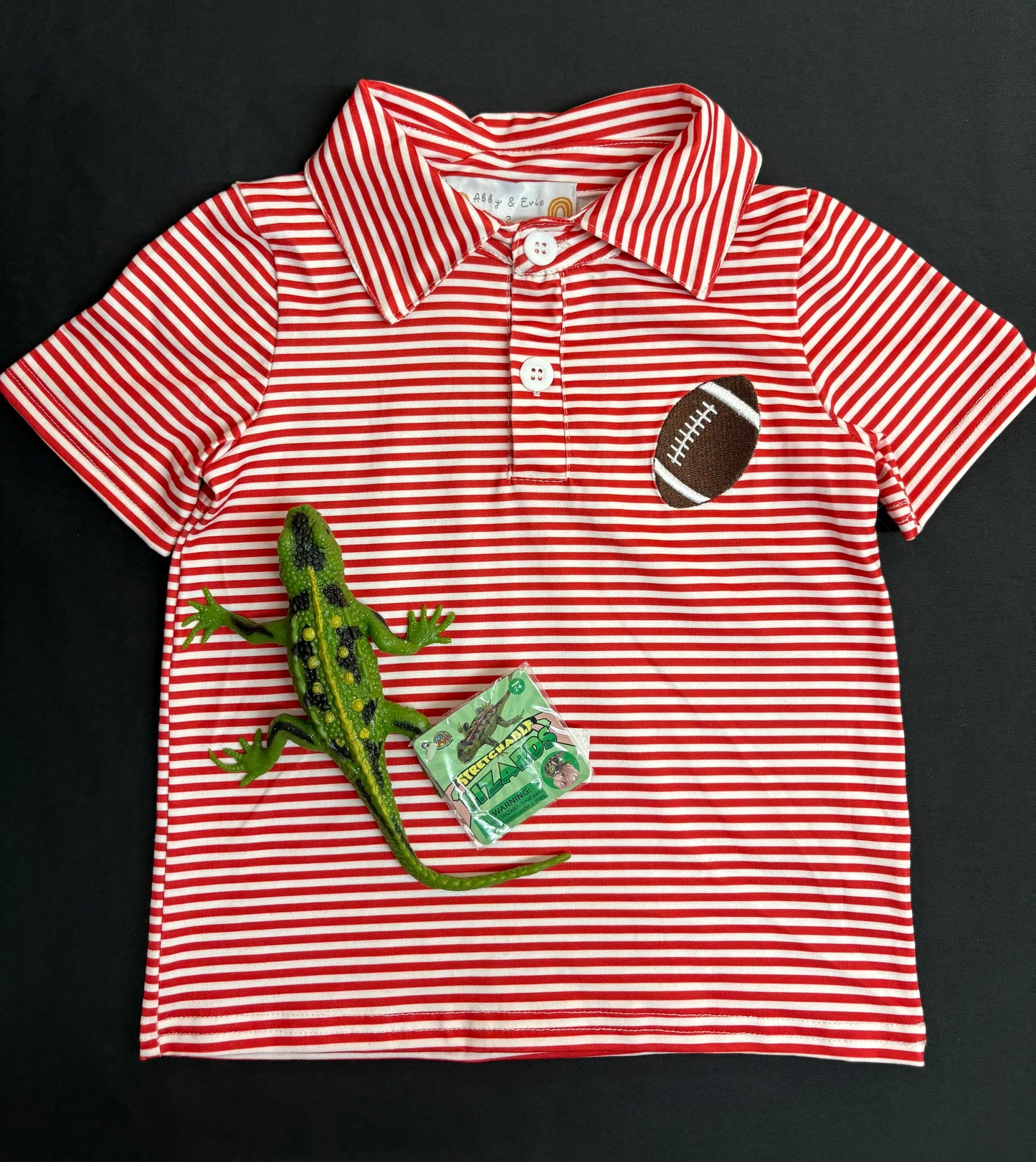 001/red stripe football shirt
