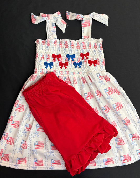 001/honey dew smocked short set