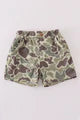 001/camo shorts