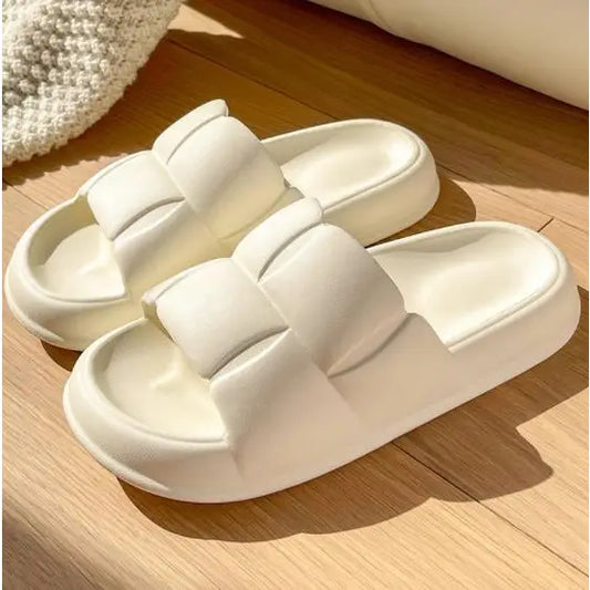 001/white chunky cloud slippers